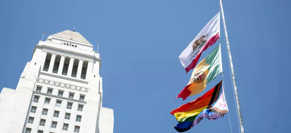 Cigarettes and Heated Tobacco in Los Angeles